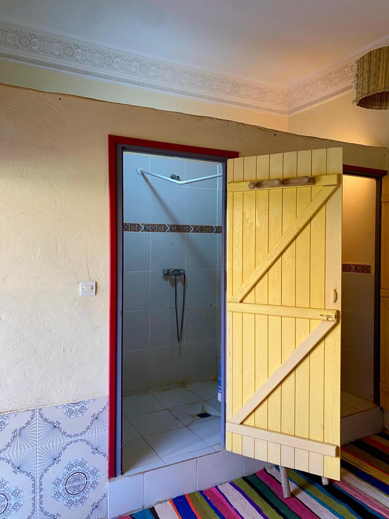 Dar Relax Hostel, Gorges De Todra Tinghir Bagian luar foto