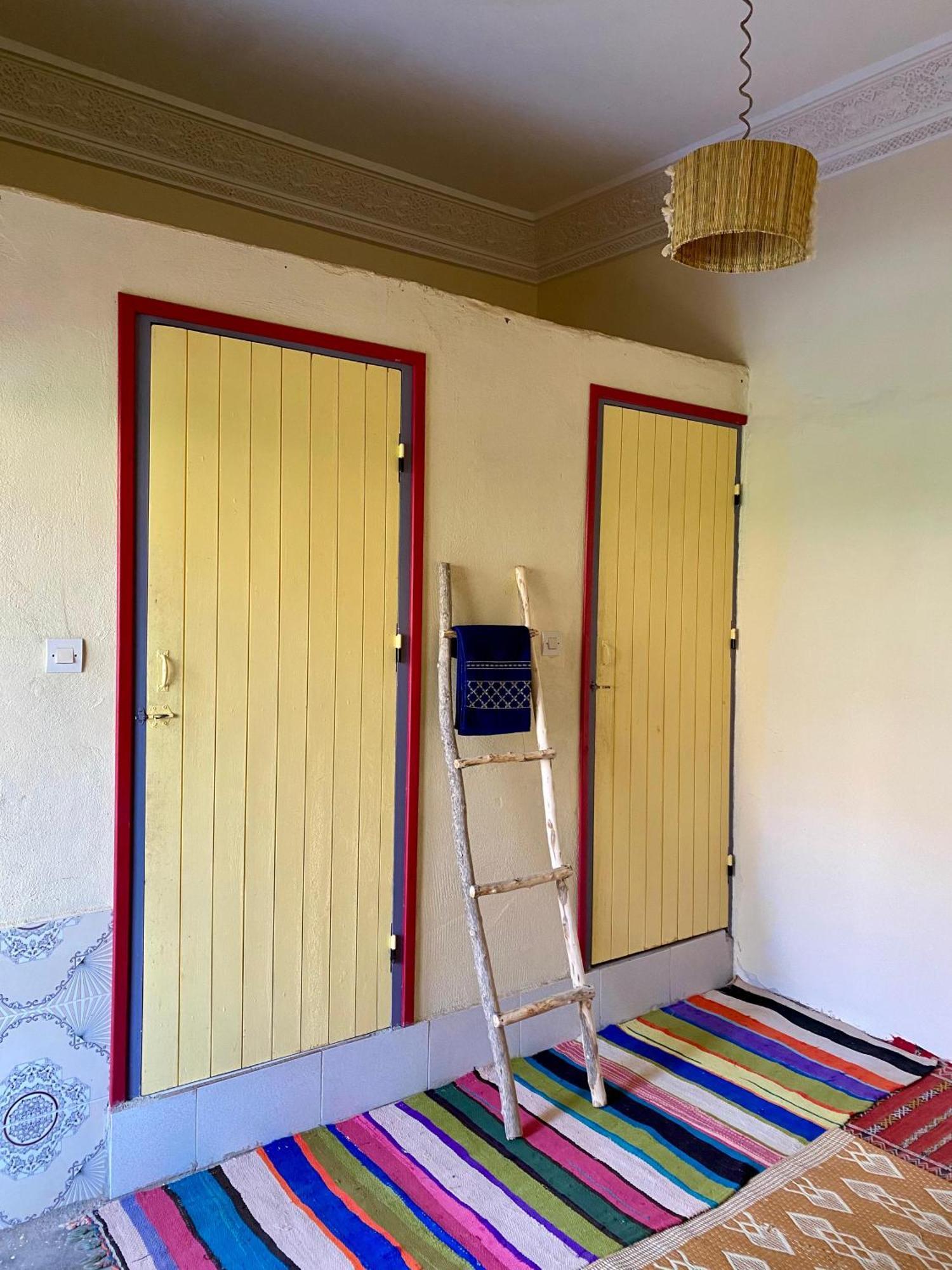 Dar Relax Hostel, Gorges De Todra Tinghir Bagian luar foto