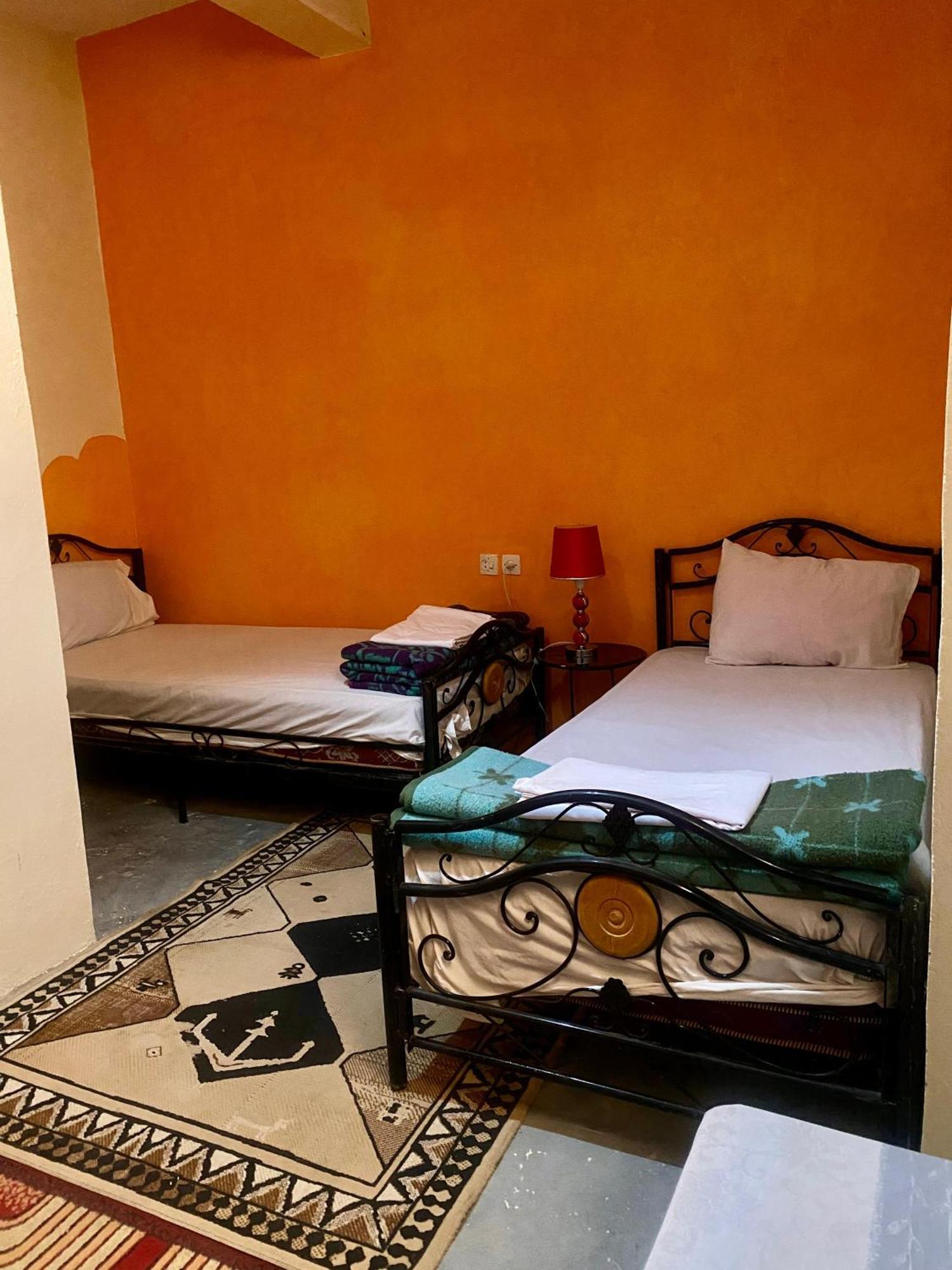 Dar Relax Hostel, Gorges De Todra Tinghir Bagian luar foto
